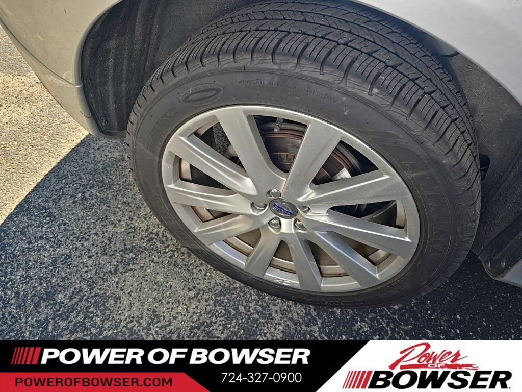 Used 2017 Volvo XC60 T5 Inscription w/ Preferred Option Package AWD/4WD image 9