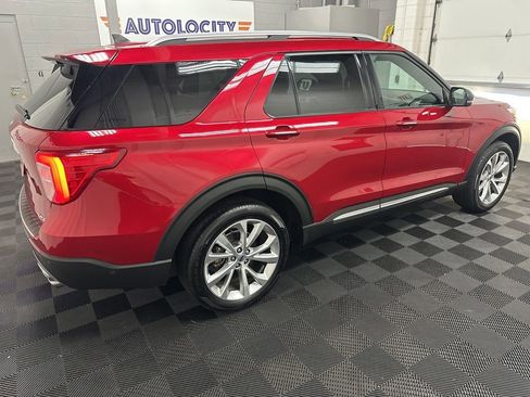 Used 2022 Ford Explorer Platinum w/ Equipment Group 601A image 11