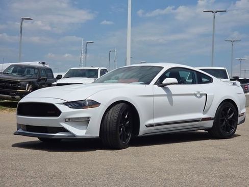 Used 2022 Ford Mustang GT Premium w/ Equipment Group 401A RWD image 24