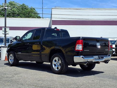 Used 2022 RAM 1500 Big Horn AWD/4WD image 2