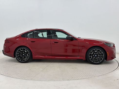 New 2026 BMW M5 w/ Executive Package AWD/4WD image 8