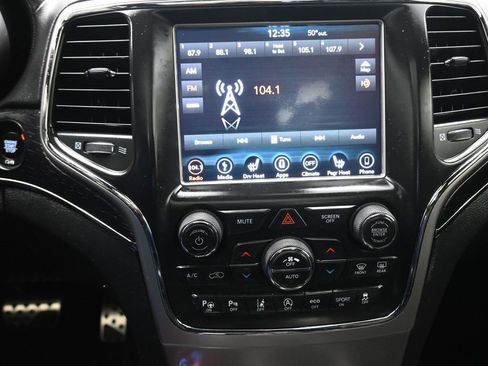 Used 2018 Jeep Grand Cherokee High Altitude image 18