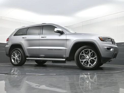 Used 2021 Jeep Grand Cherokee Limited w/ Luxury Group II AWD/4WD image 37