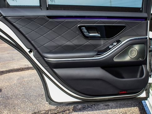 Used 2022 Mercedes-Benz S 500 S 500 image 12