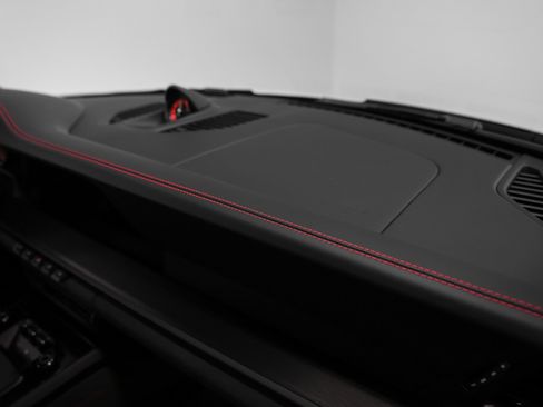 Used 2023 Porsche 911 GT3 image 33