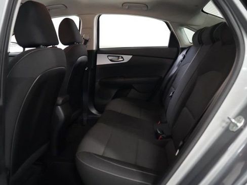 Used 2022 Kia Forte LXS w/ LXS Technology Package image 30