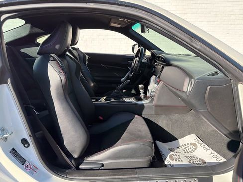 Used 2017 Subaru BRZ Limited w/ Performance Package image 10