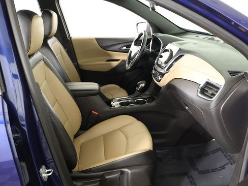 Used 2023 Chevrolet Equinox Premier image 29