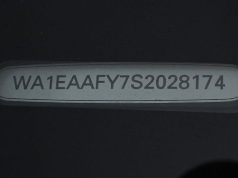 Used 2025 Audi Q5 2.0T Premium Plus w/ Premium Plus Package image 25