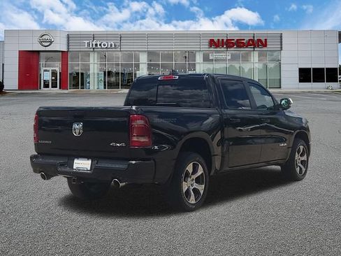 Used 2023 RAM 1500 Laramie AWD/4WD image 7