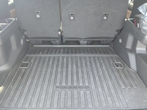 Used 2025 Toyota 4Runner Limited RWD image 33