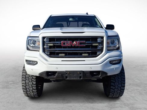 Used 2018 GMC Sierra 1500 SLT w/ All Terrain Package image 2