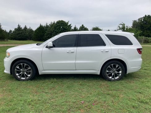 Used 2019 Dodge Durango GT RWD image 2