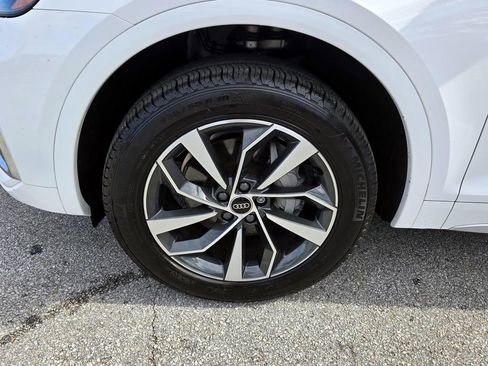 Used 2023 Audi Q5 2.0T Premium Plus w/ Premium Plus Package image 11