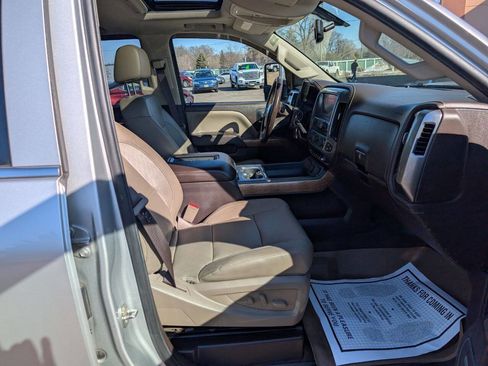 Used 2018 Chevrolet Silverado 2500 LTZ image 12