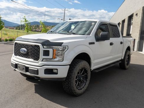 Used 2020 Ford F150 XL w/ Equipment Group 101A Mid AWD/4WD image 3