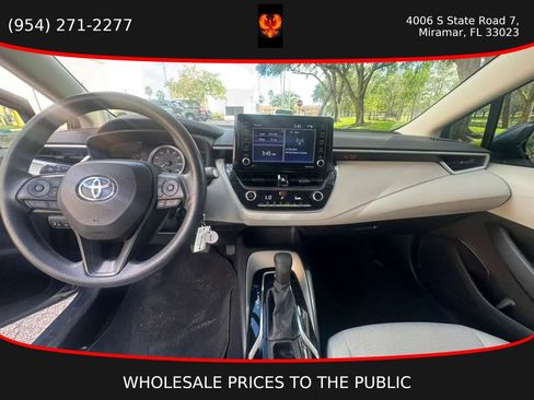 Used 2022 Toyota Corolla LE FWD image 9