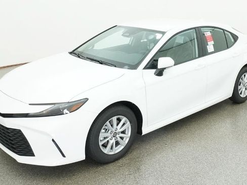 New 2026 Toyota Camry LE FWD image 1