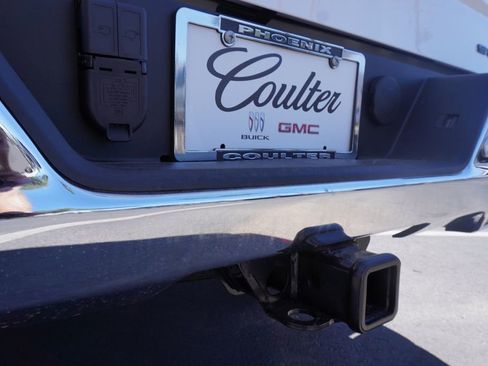 New 2026 GMC Sierra 1500 SLE w/ X31 Off-Road Package AWD/4WD image 7