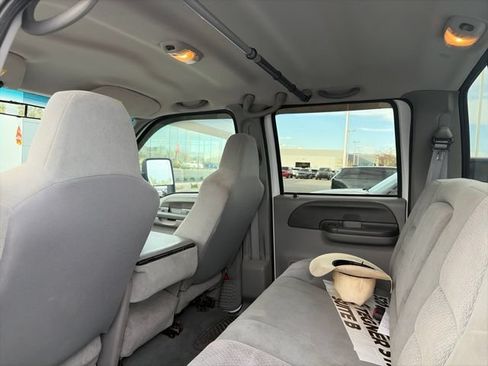 Used 2003 Ford F350 XLT RWD image 8