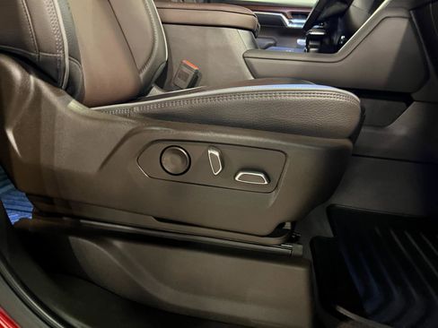 Used 2023 GMC Sierra 1500 Denali w/ Denali Reserve Package image 40