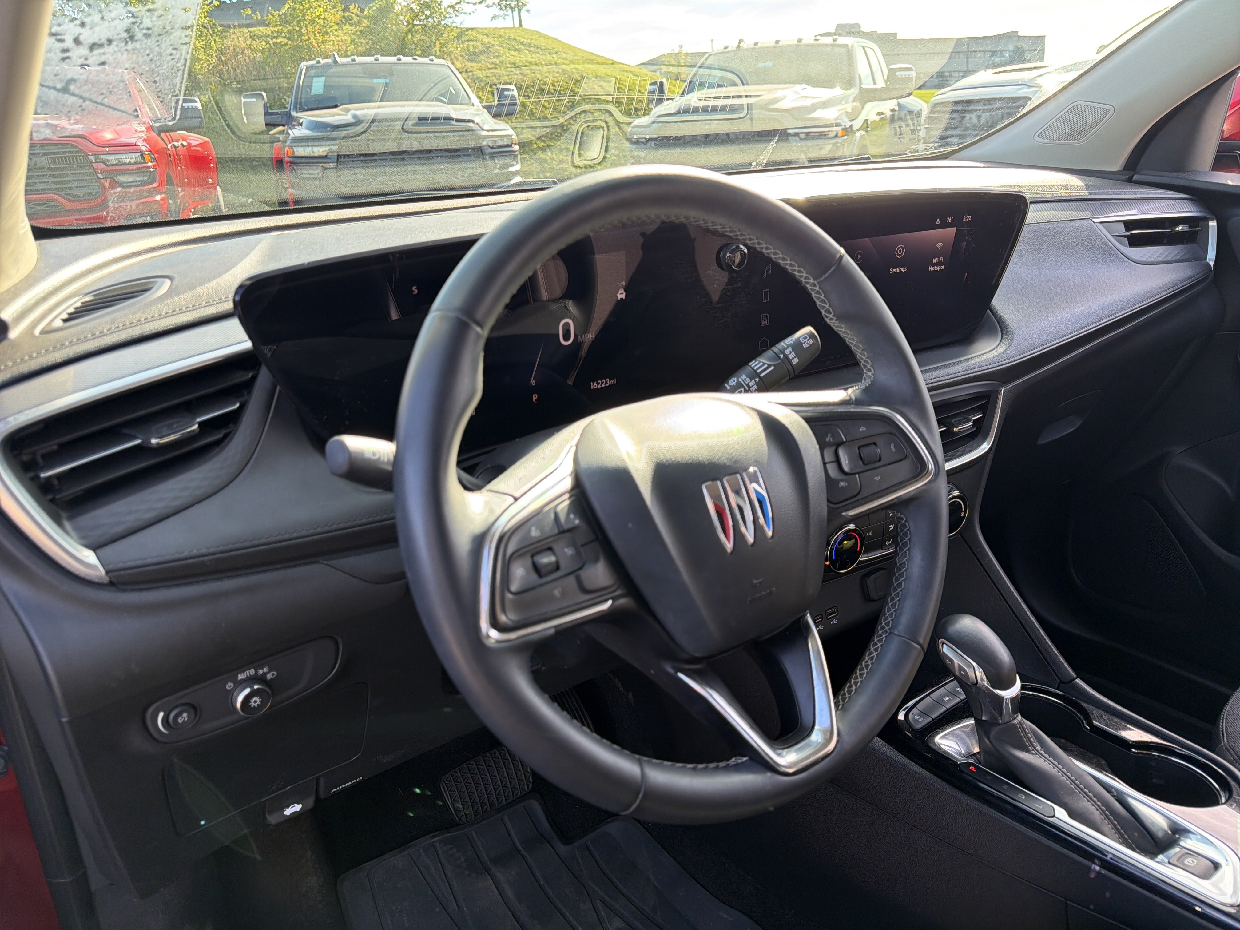 Used 2024 Buick Encore GX Preferred FWD image 13