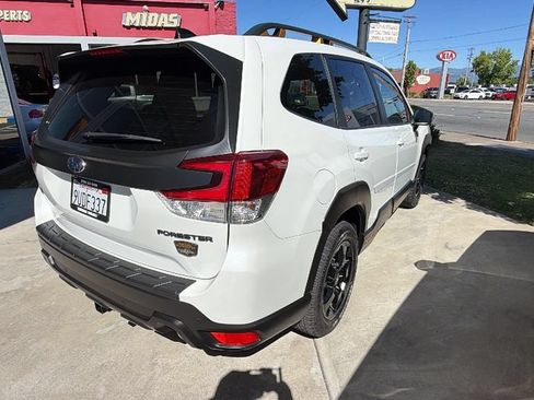 Used 2025 Subaru Forester Wilderness w/ Convenience Package AWD/4WD image 4