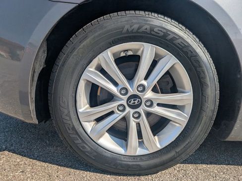 Used 2012 Hyundai Sonata GLS w/ Popular Equipment Pkg FWD image 27