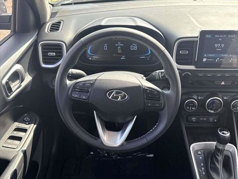 Certified 2026 Hyundai Venue SEL FWD image 13