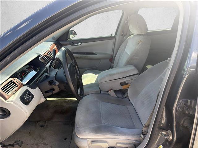 Used 2010 Chevrolet Impala LT FWD image 10