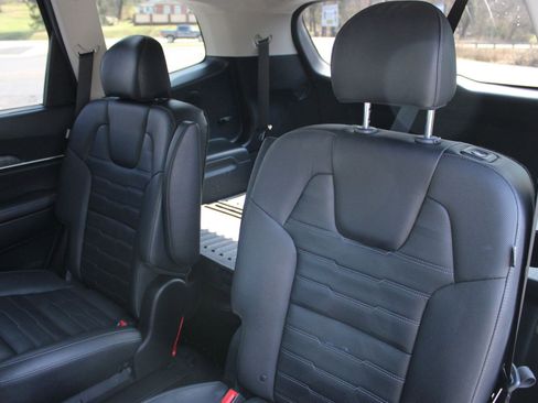 Used 2023 Kia Telluride SX Prestige AWD/4WD image 18