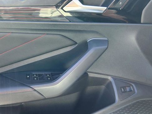 Used 2023 Volkswagen Jetta GLI Autobahn image 12