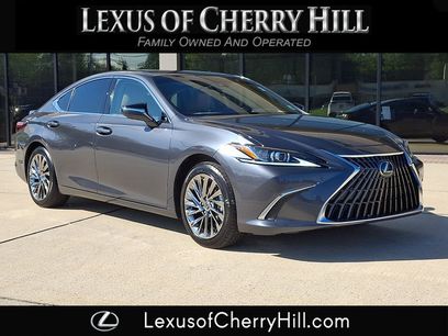 Certified 2025 Lexus ES 300h w/ Technology Package