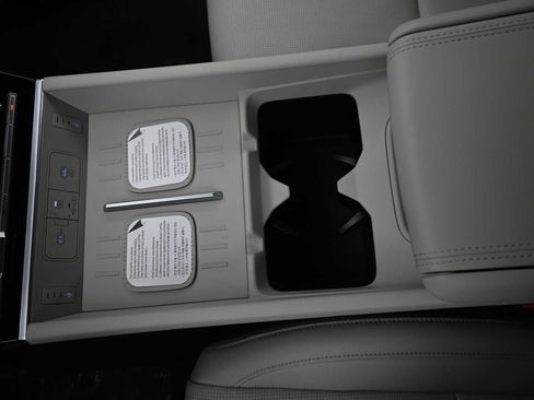 New 2026 Hyundai Santa Fe Limited FWD image 22