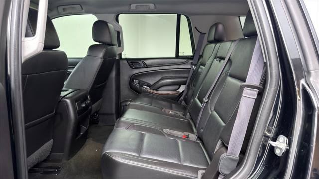 Used 2017 GMC Yukon SLT AWD/4WD image 16