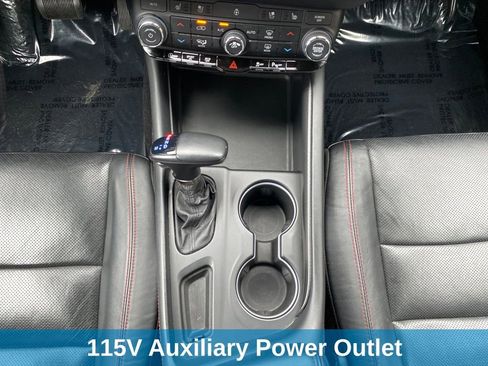 Used 2024 Dodge Durango GT image 38