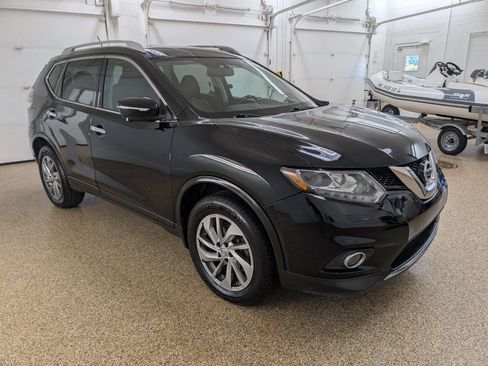 Used 2015 Nissan Rogue S AWD/4WD image 5
