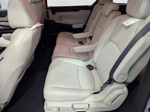 New 2025 Honda Odyssey EX-L image 13