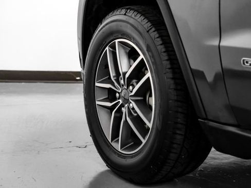 Used 2021 Jeep Grand Cherokee Limited image 58