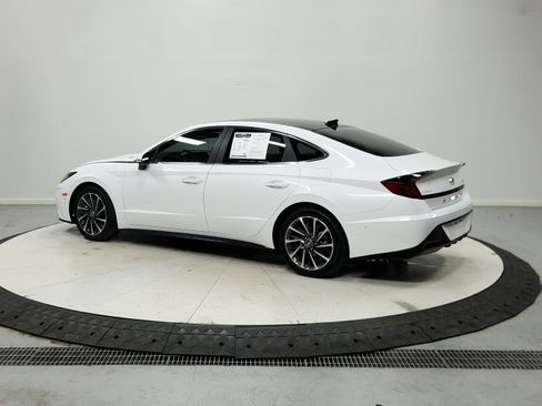 Used 2023 Hyundai Sonata Limited FWD image 6