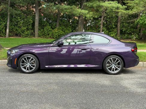 Used 2023 BMW 230i xDrive Coupe w/ Premium Package AWD/4WD image 5