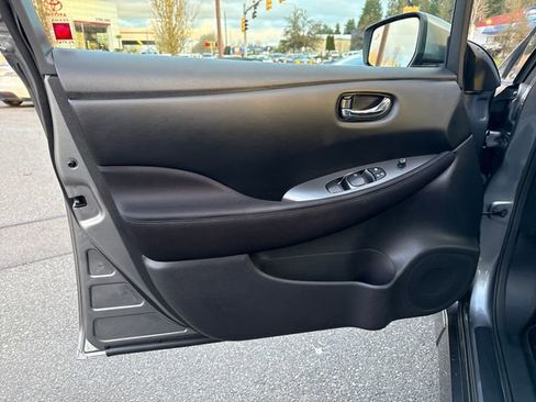 Used 2021 Nissan Leaf S w/ S Charge Package image 15