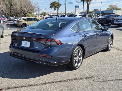 Certified 2023 Honda Accord EX-L image 2