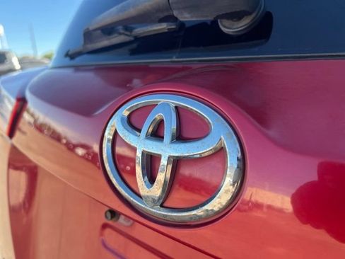 Used 2014 Toyota RAV4 LE AWD/4WD image 12
