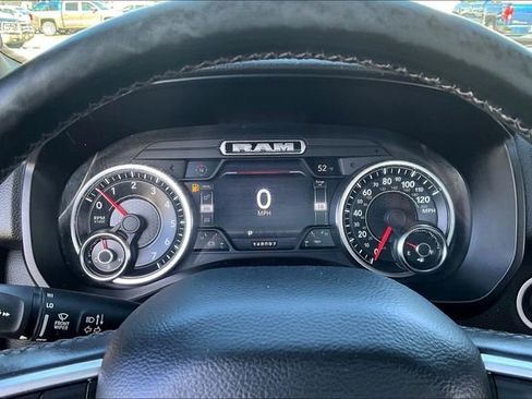 Used 2019 RAM 1500 Big Horn AWD/4WD image 14
