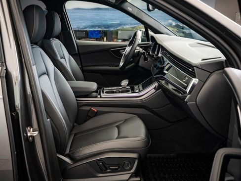 Certified 2025 Audi Q7 2.0T Premium Plus w/ Premium Plus Package image 20