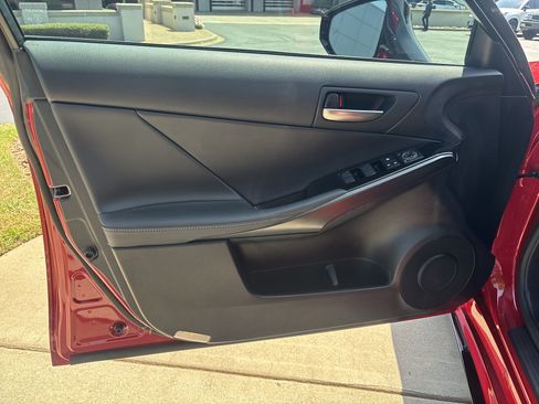 Used 2025 Lexus IS 350 F Sport RWD image 14