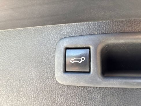 Used 2020 Toyota Highlander Platinum AWD/4WD image 46