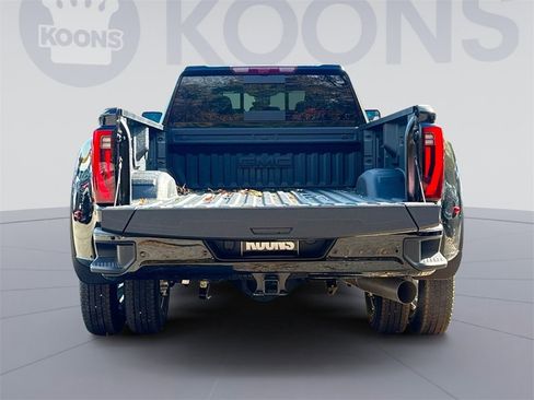 New 2026 GMC Sierra 3500 Denali Ultimate image 26