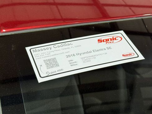 Used 2016 Hyundai Elantra SE image 40